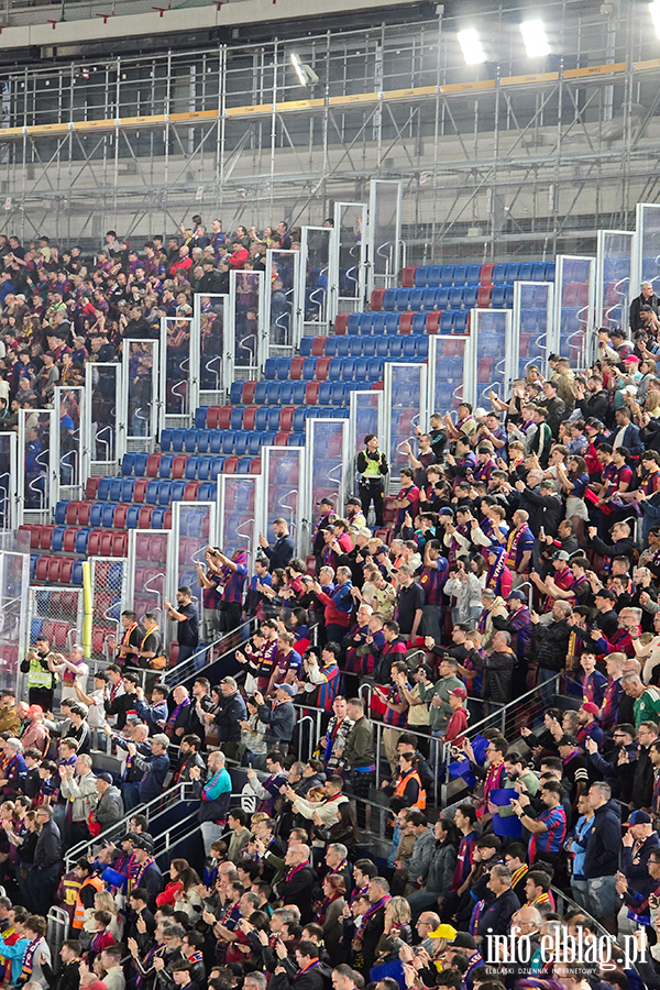 El Clasico, kt�re przesz�o do historii. Relacja prosto z Barcelony, fot. 24