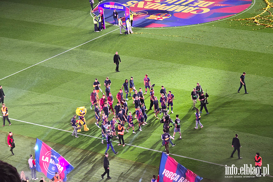 El Clasico, kt�re przesz�o do historii. Relacja prosto z Barcelony, fot. 27
