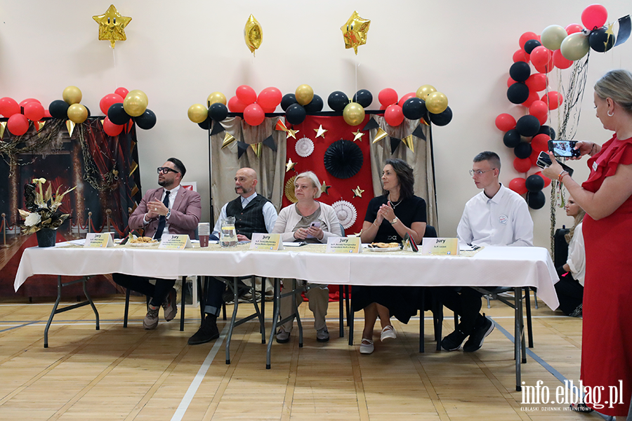 Seniorzy pokazali klas�. Pierwsze takie wybory w Elbl�gu, fot. 4