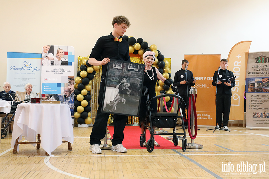 Seniorzy pokazali klas�. Pierwsze takie wybory w Elbl�gu, fot. 13
