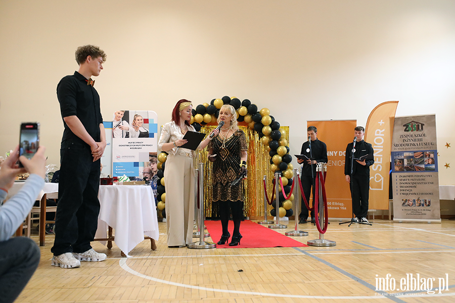 Seniorzy pokazali klas�. Pierwsze takie wybory w Elbl�gu, fot. 19