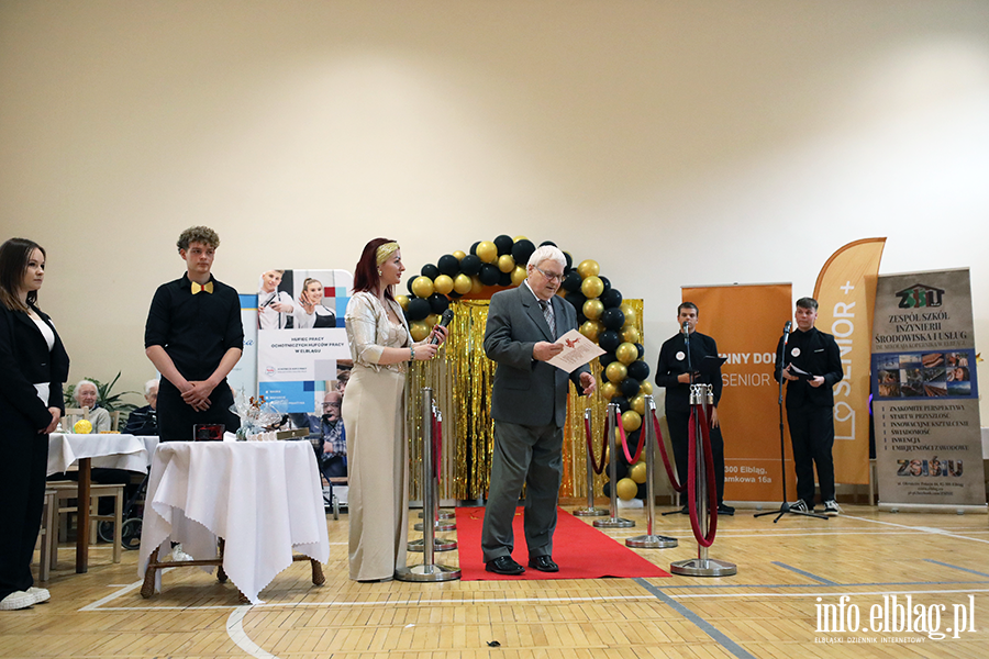 Seniorzy pokazali klas�. Pierwsze takie wybory w Elbl�gu, fot. 40