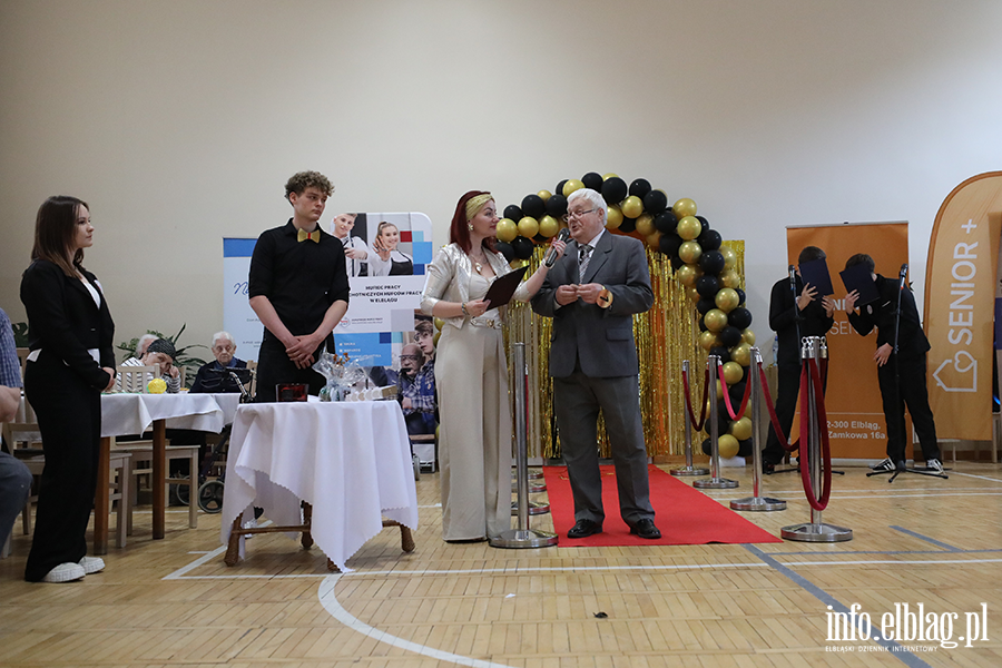 Seniorzy pokazali klas�. Pierwsze takie wybory w Elbl�gu, fot. 41