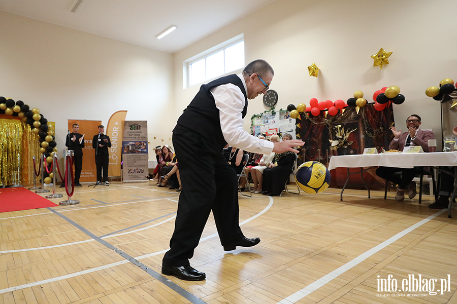 Seniorzy pokazali klas�. Pierwsze takie wybory w Elbl�gu, fot. 44