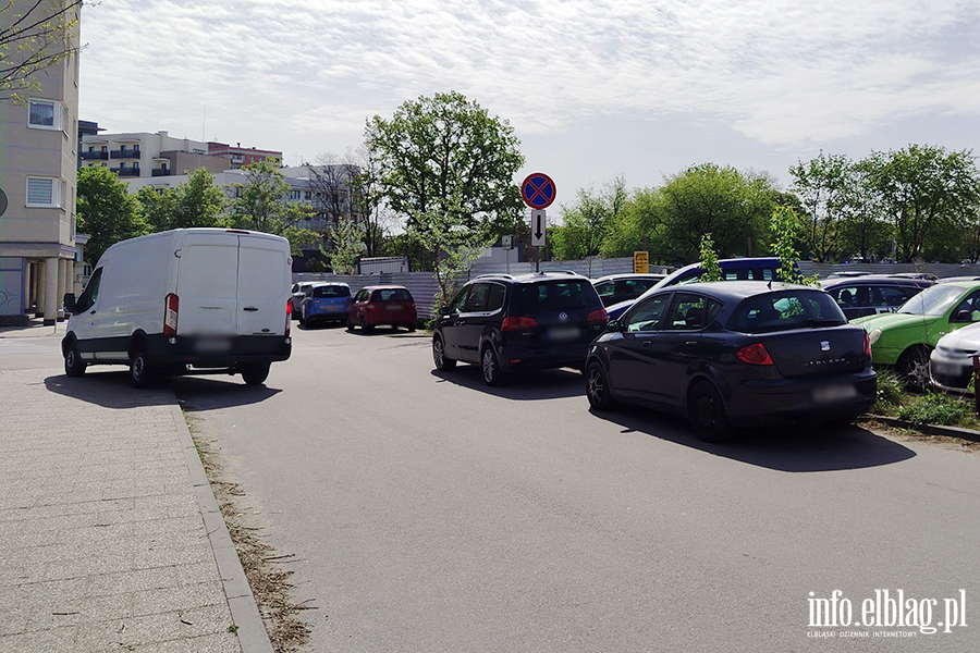 Mistrzowie Parkowania w Elbl�gu (cz�� 472), fot. 5
