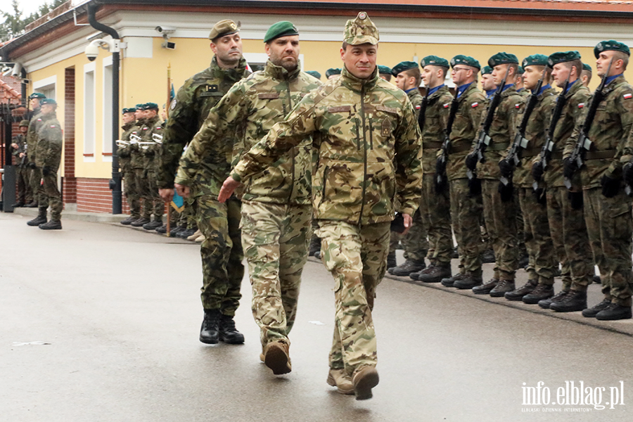 Dywizja NATO w Elbl�gu ma nowego dow�dc�, fot. 24