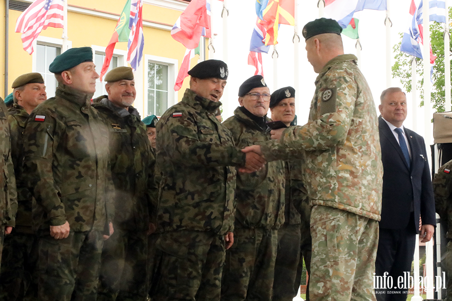 Dywizja NATO w Elbl�gu ma nowego dow�dc�, fot. 30