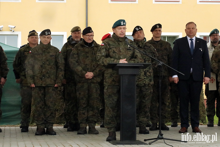 Dywizja NATO w Elbl�gu ma nowego dow�dc�, fot. 47