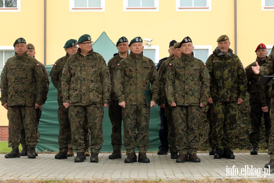 Dywizja NATO w Elbl�gu ma nowego dow�dc�, fot. 49