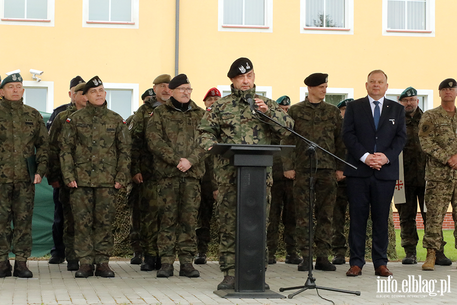 Dywizja NATO w Elbl�gu ma nowego dow�dc�, fot. 51