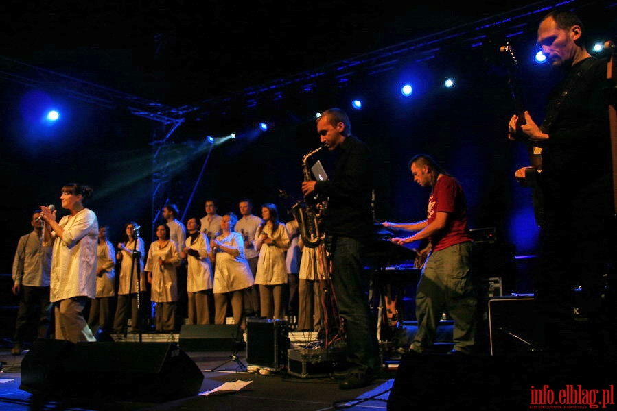 Koncert z okazji X Dni Papieskich i wręczenie nagrody Tuus, fot. 7
