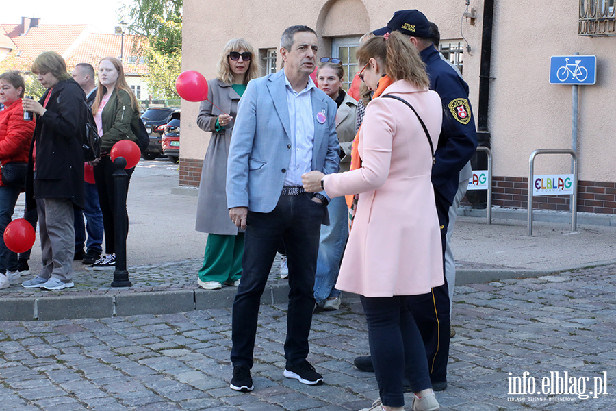 Ulicami Elbl�ga przeszed� kolorowy przemarsz, fot. 7