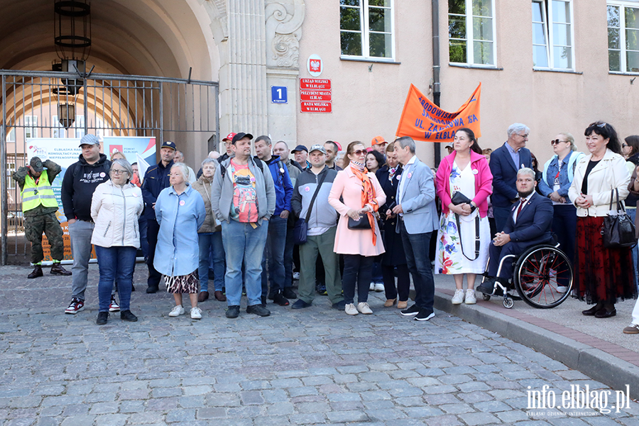 Ulicami Elbl�ga przeszed� kolorowy przemarsz, fot. 9