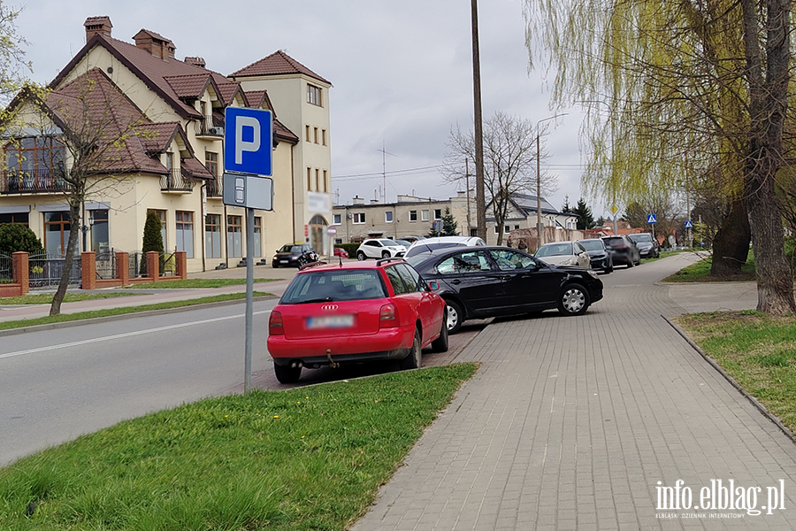 Mistrzowie Parkowania w Elbl�gu (cz�� 474), fot. 3