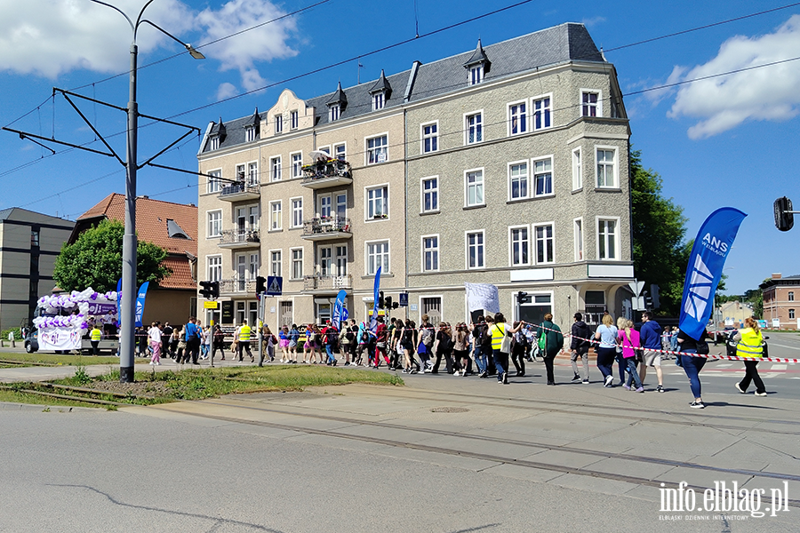 Barwna parada i koncerty. Studenckie �wi�to w Elbl�gu, fot. 12