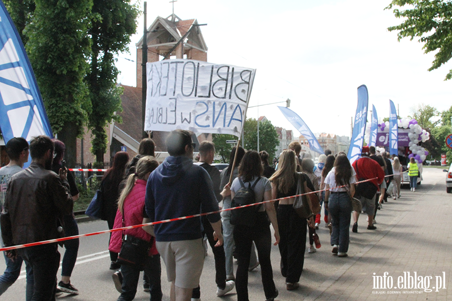 Barwna parada i koncerty. Studenckie �wi�to w Elbl�gu, fot. 26