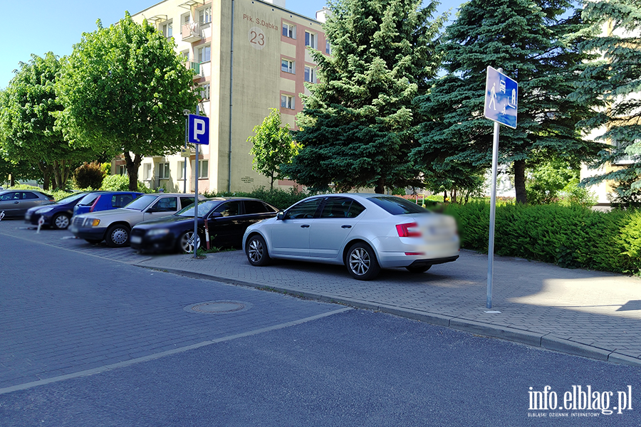 Mistrzowie Parkowania w Elbl�gu (cz�� 476), fot. 3