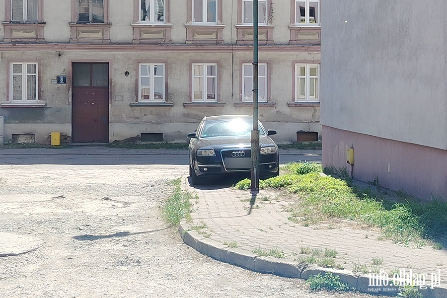 Mistrzowie Parkowania w Elbl�gu (cz�� 476), fot. 10