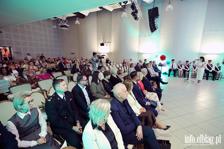 Zesp� Szk� Gospodarczych ma ju� 80 lat , fot. 7