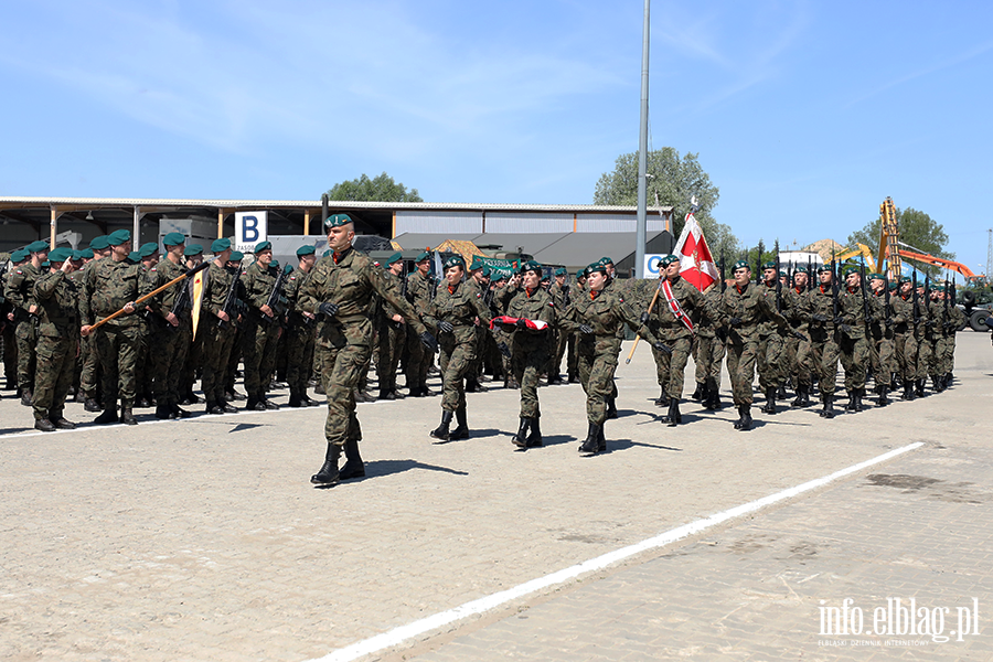 ORP �niardwy przyp�yn�� na �wi�to pu�ku, fot. 7