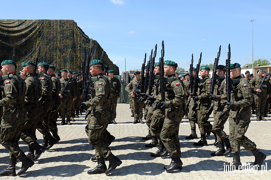 ORP �niardwy przyp�yn�� na �wi�to pu�ku, fot. 8