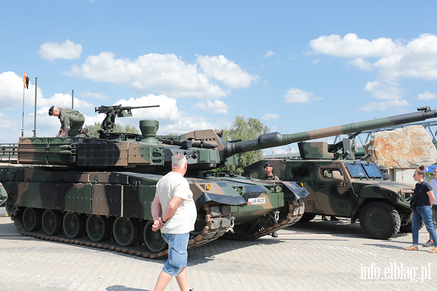ORP �niardwy przyp�yn�� na �wi�to pu�ku, fot. 99