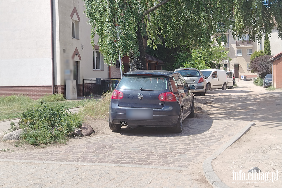Mistrzowie Parkowania w Elbl�gu (cz�� 478), fot. 4
