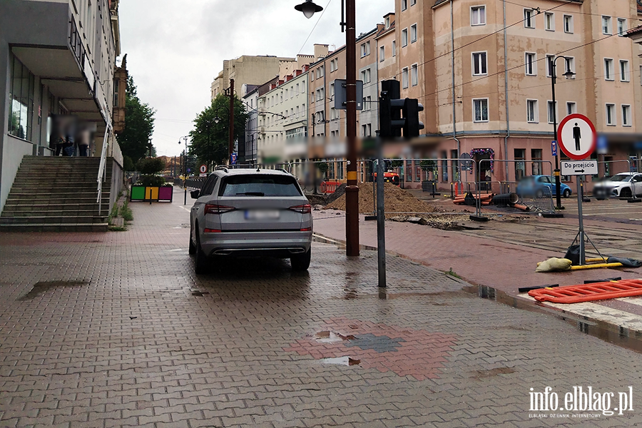 Mistrzowie Parkowania w Elbl�gu (cz�� 480), fot. 9