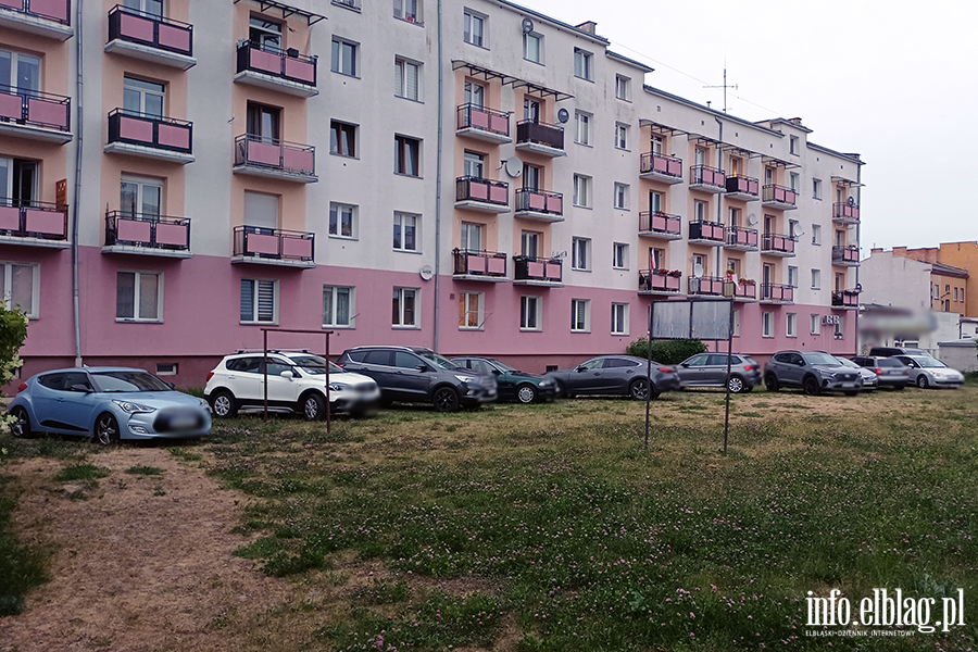 Mistrzowie Parkowania w Elbl�gu (cz�� 481), fot. 1
