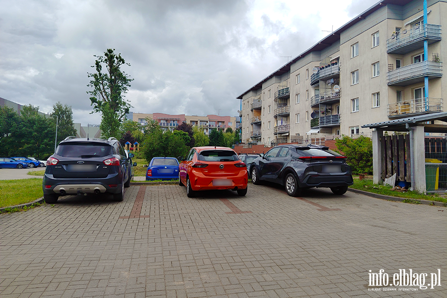 Mistrzowie Parkowania w Elbl�gu (cz�� 481), fot. 4