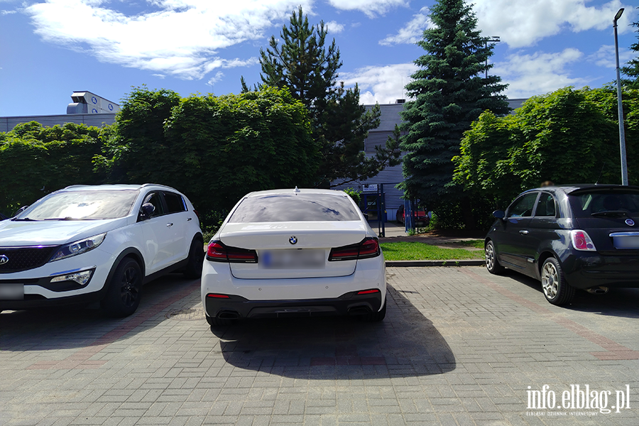 Mistrzowie Parkowania w Elbl�gu (cz�� 481), fot. 6
