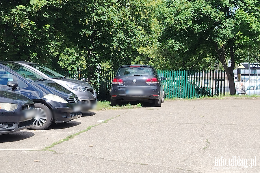 Mistrzowie Parkowania w Elbl�gu (cz�� 481), fot. 12