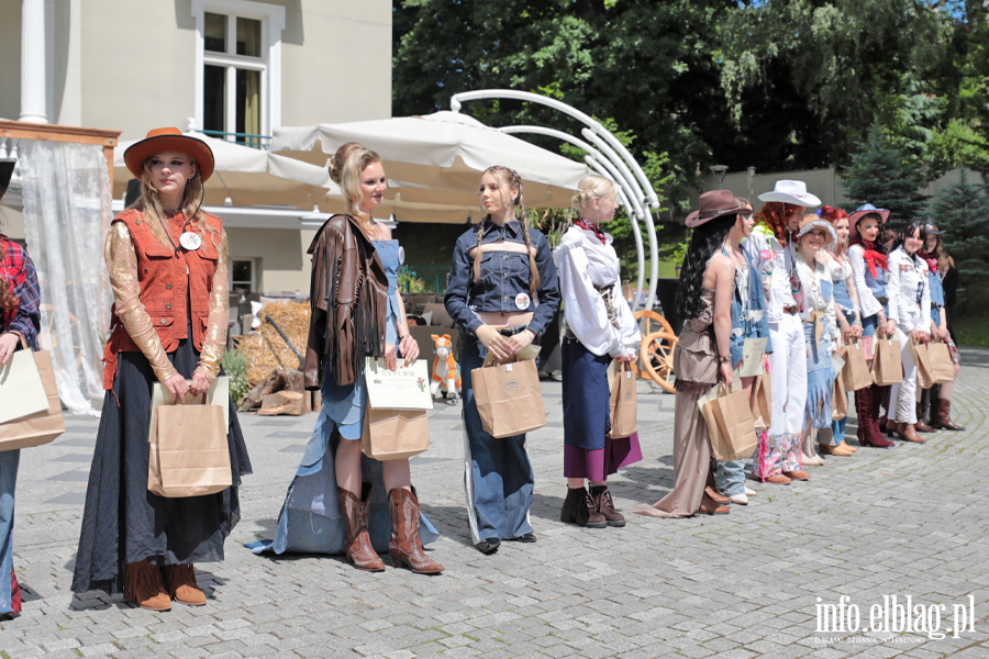 Fina� konkursu Moda w obiegu Recykling western, fot. 42
