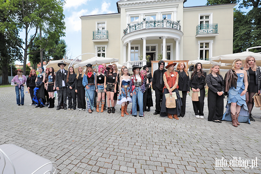 Fina� konkursu Moda w obiegu Recykling western, fot. 43