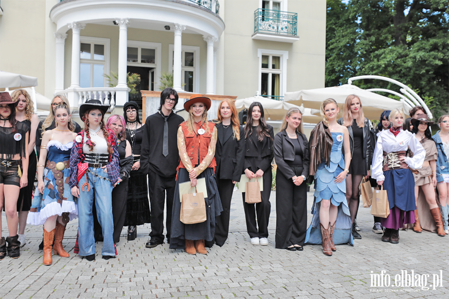 Fina� konkursu Moda w obiegu Recykling western, fot. 45