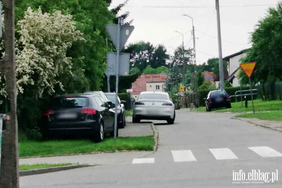 Mistrzowie Parkowania w Elbl�gu (cz�� 483), fot. 4