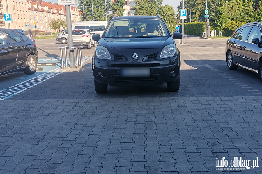 Mistrzowie Parkowania w Elbl�gu (cz�� 483), fot. 7