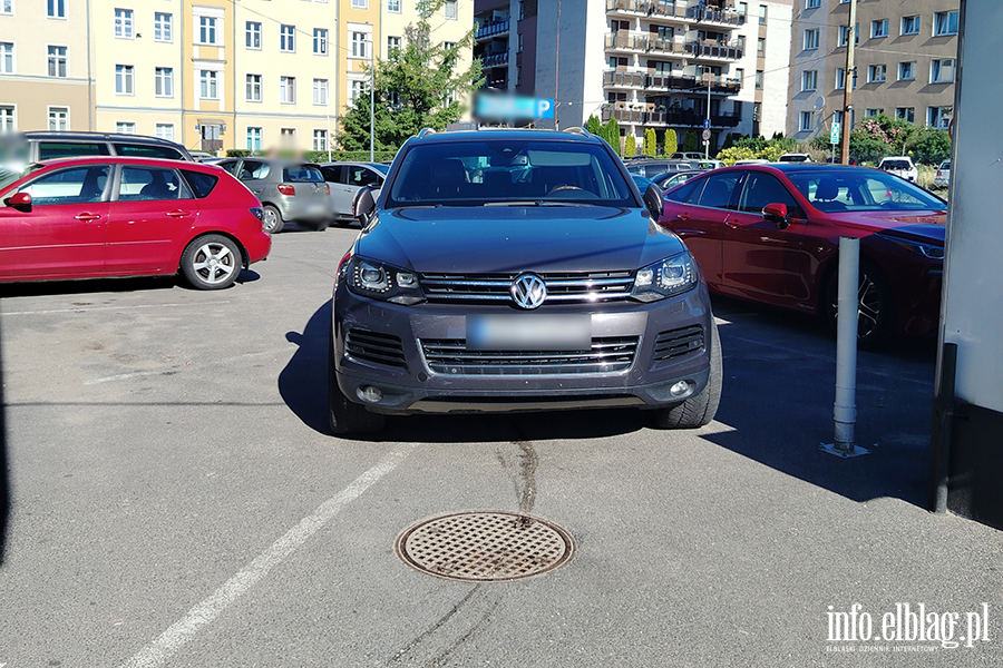Mistrzowie Parkowania w Elbl�gu (cz�� 483), fot. 10