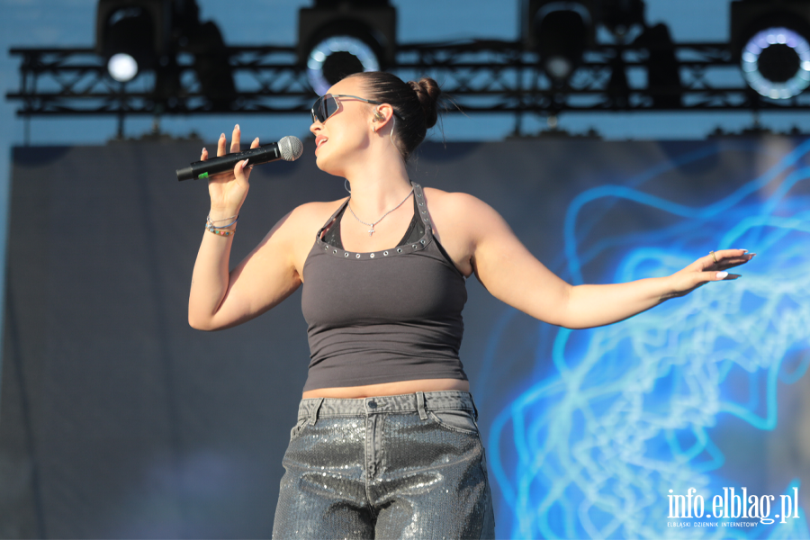 Muzyczne otwarcie Dni Elbl�ga. Anastazja wyst�pi�a na Wyspie Spichrz�w (zdj�cia!), fot. 3