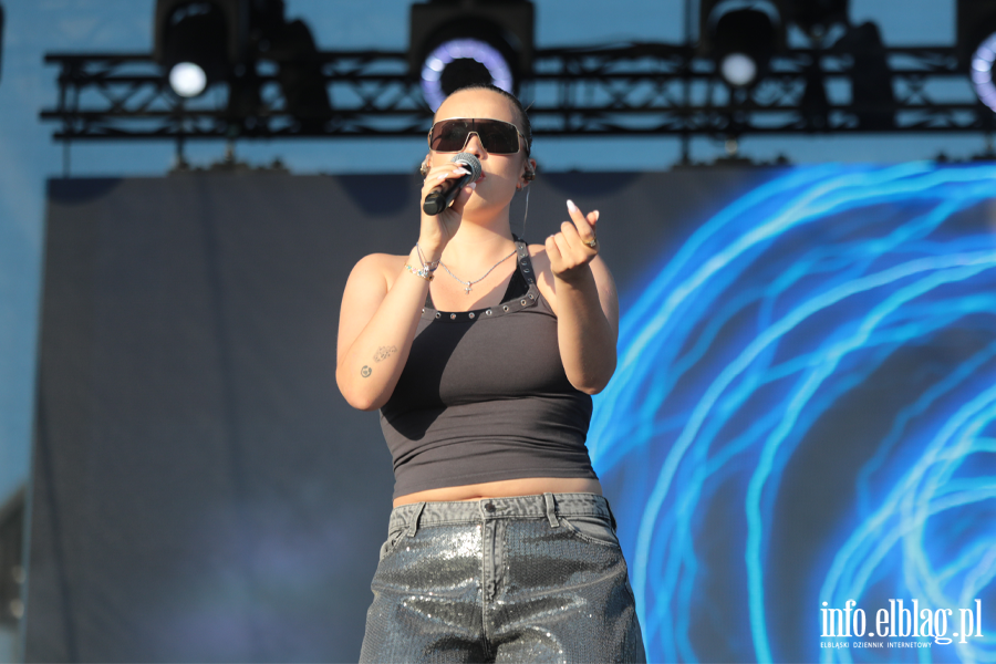 Muzyczne otwarcie Dni Elbl�ga. Anastazja wyst�pi�a na Wyspie Spichrz�w (zdj�cia!), fot. 4