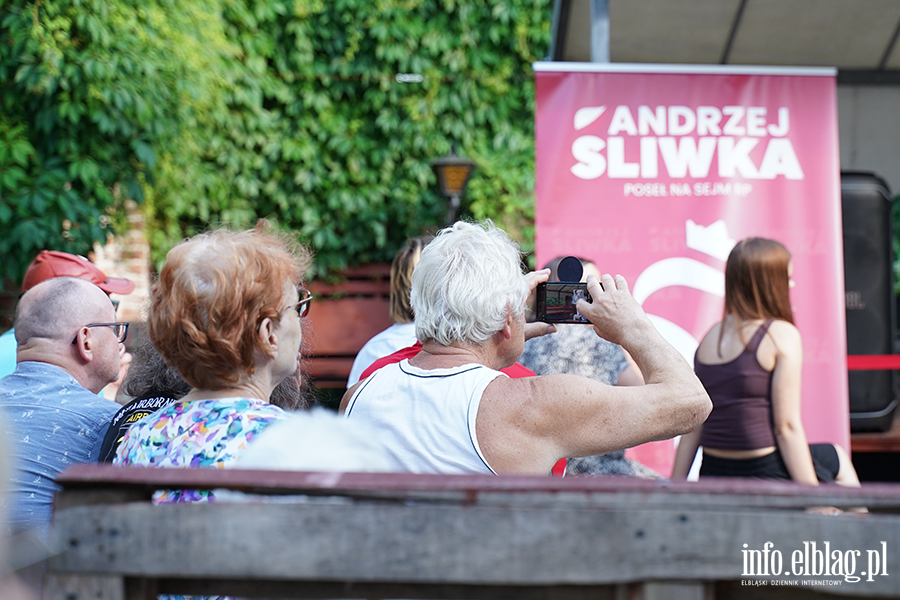 Spotkanie otwarte Andrzeja �liwki - go�� specjalny dr nauk prawnych Oskar Kida, fot. 10
