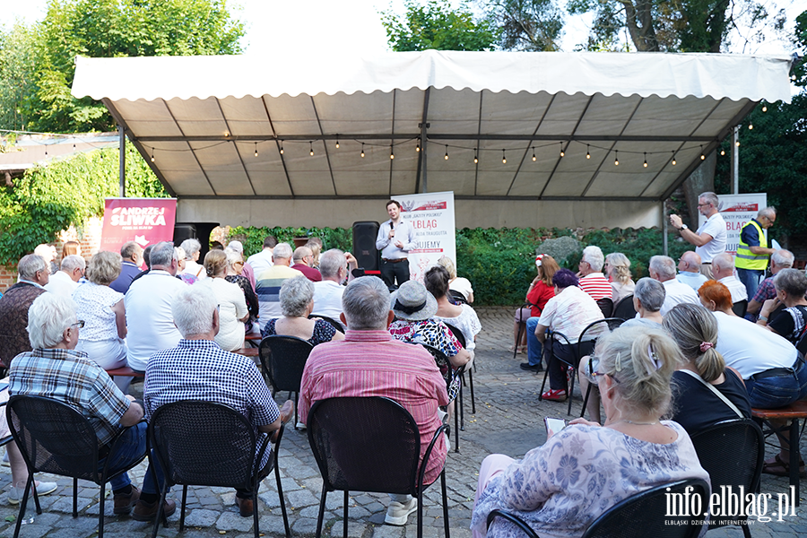 Spotkanie otwarte Andrzeja �liwki - go�� specjalny dr nauk prawnych Oskar Kida, fot. 14