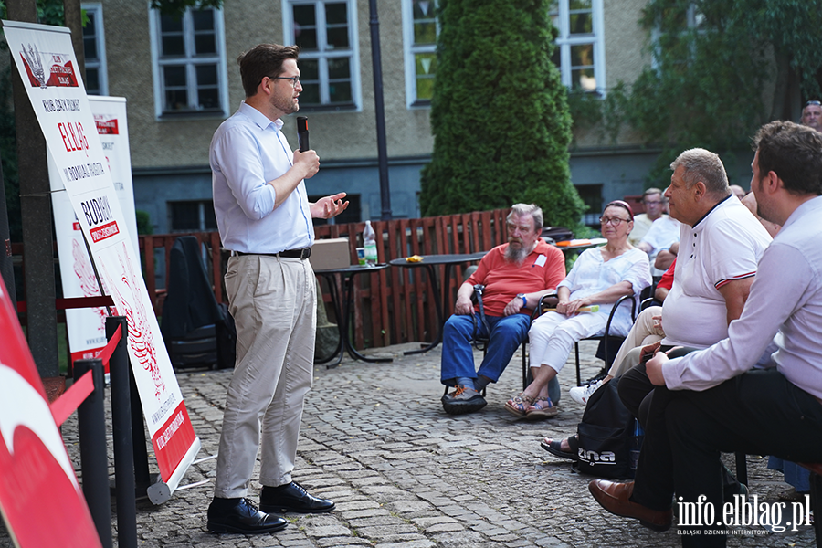 Spotkanie otwarte Andrzeja �liwki - go�� specjalny dr nauk prawnych Oskar Kida, fot. 24