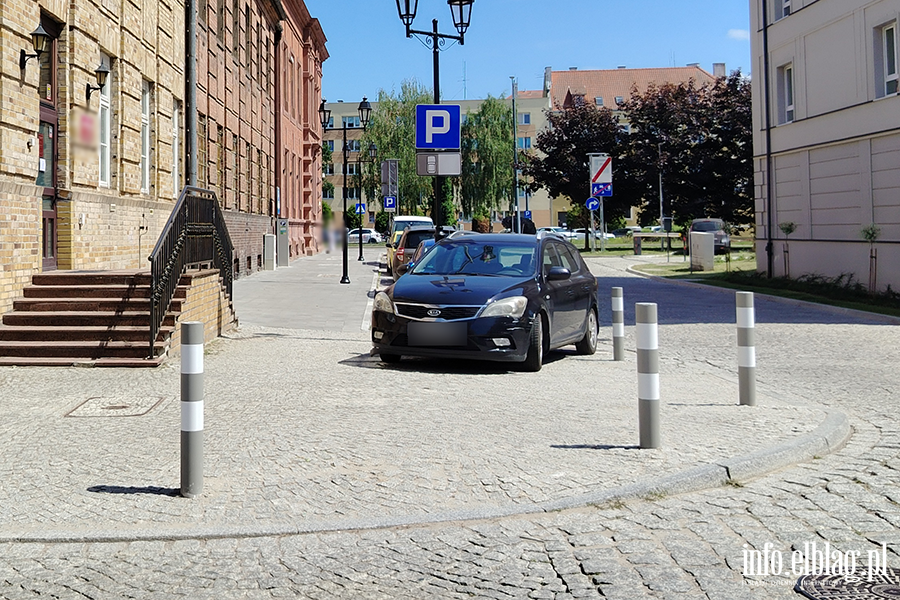 Mistrzowie Parkowania w Elbl�gu (cz�� 485), fot. 7