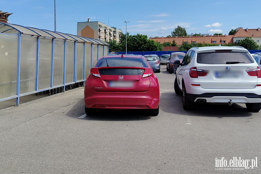 Mistrzowie Parkowania w Elbl�gu (cz�� 485), fot. 11