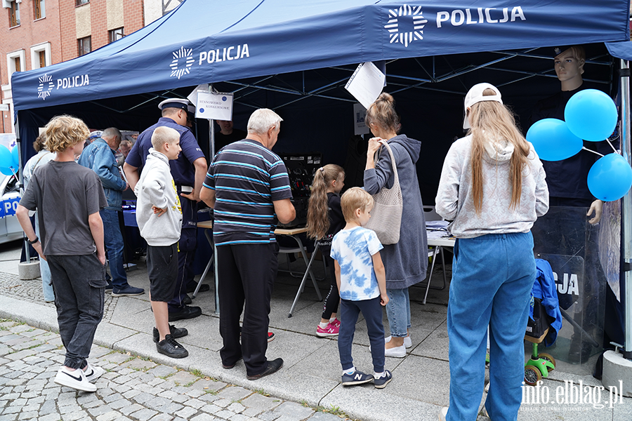 �wi�to Policji, fot. 85