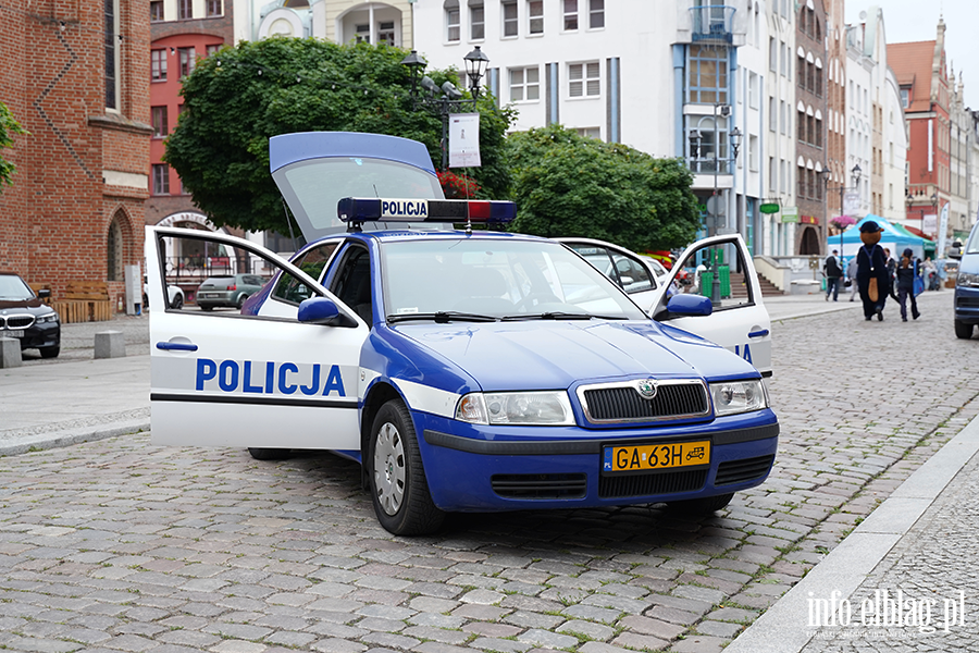 �wi�to Policji, fot. 121