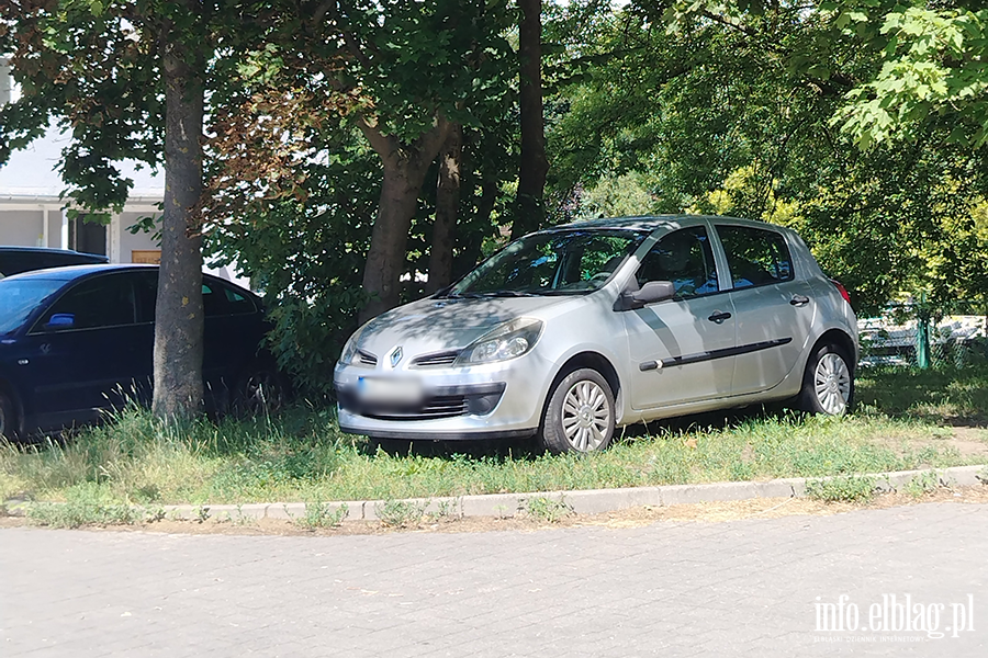 Mistrzowie Parkowania w Elbl�gu (cz�� 486), fot. 10