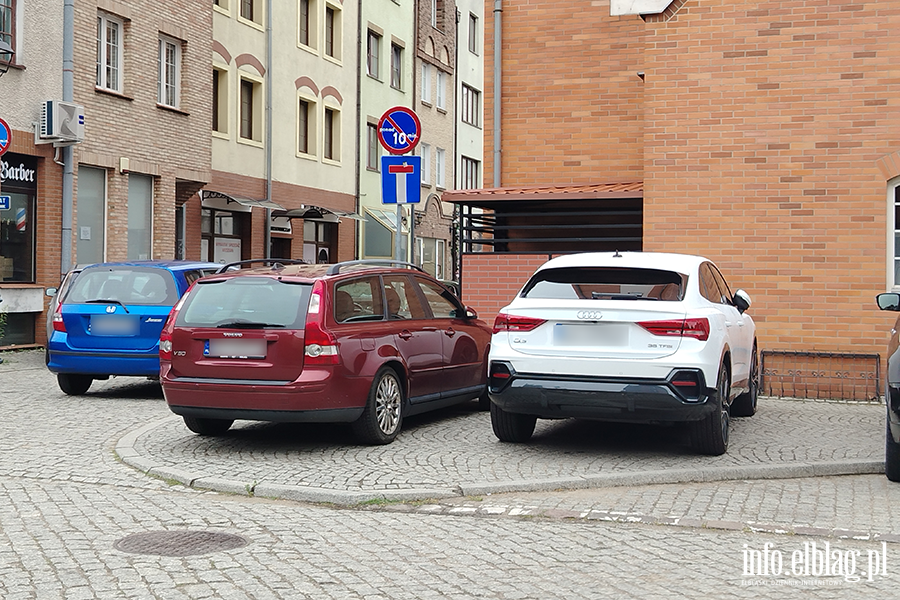Mistrzowie Parkowania w Elbl�gu (cz�� 487), fot. 3