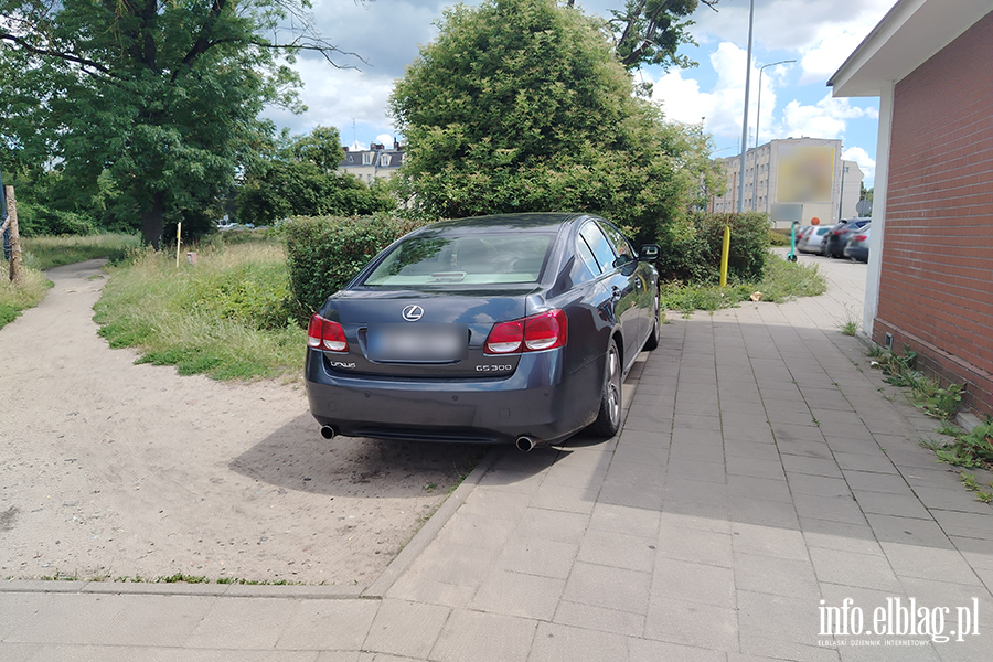 Mistrzowie Parkowania w Elbl�gu (cz�� 487), fot. 9